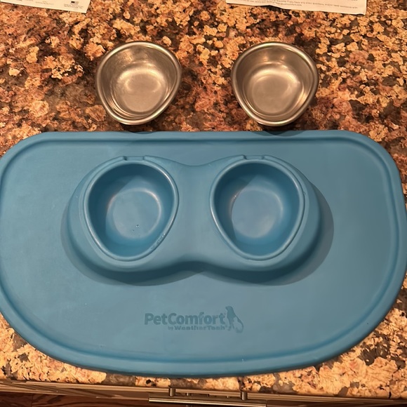 Weather Tech - Pet Comfort double low feeding system - Picture 6 of 7